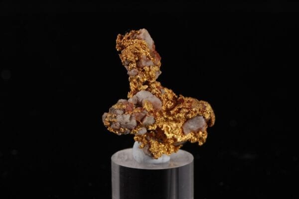 gold-quartz-875565366