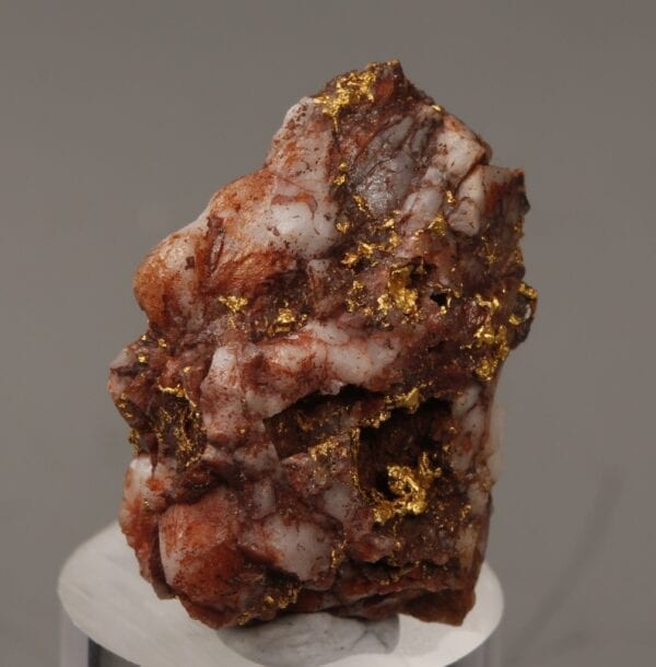 gold-brecciated-quartz-403077786