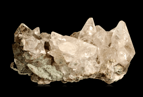 copper-included-calcite-1939176304