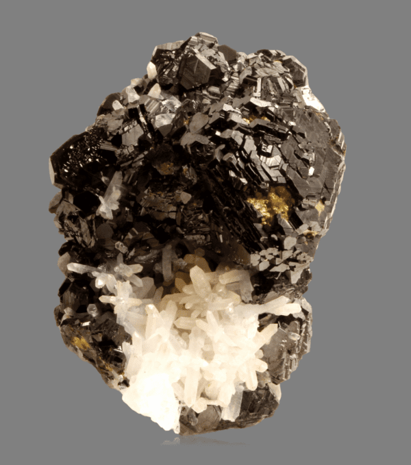 sphalerite-galena-chalcopyrite-and-quartz-1199613930